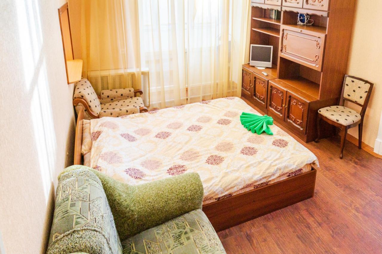 Квартира по улице Большая Васильковская 92 Київ Екстер'єр фото